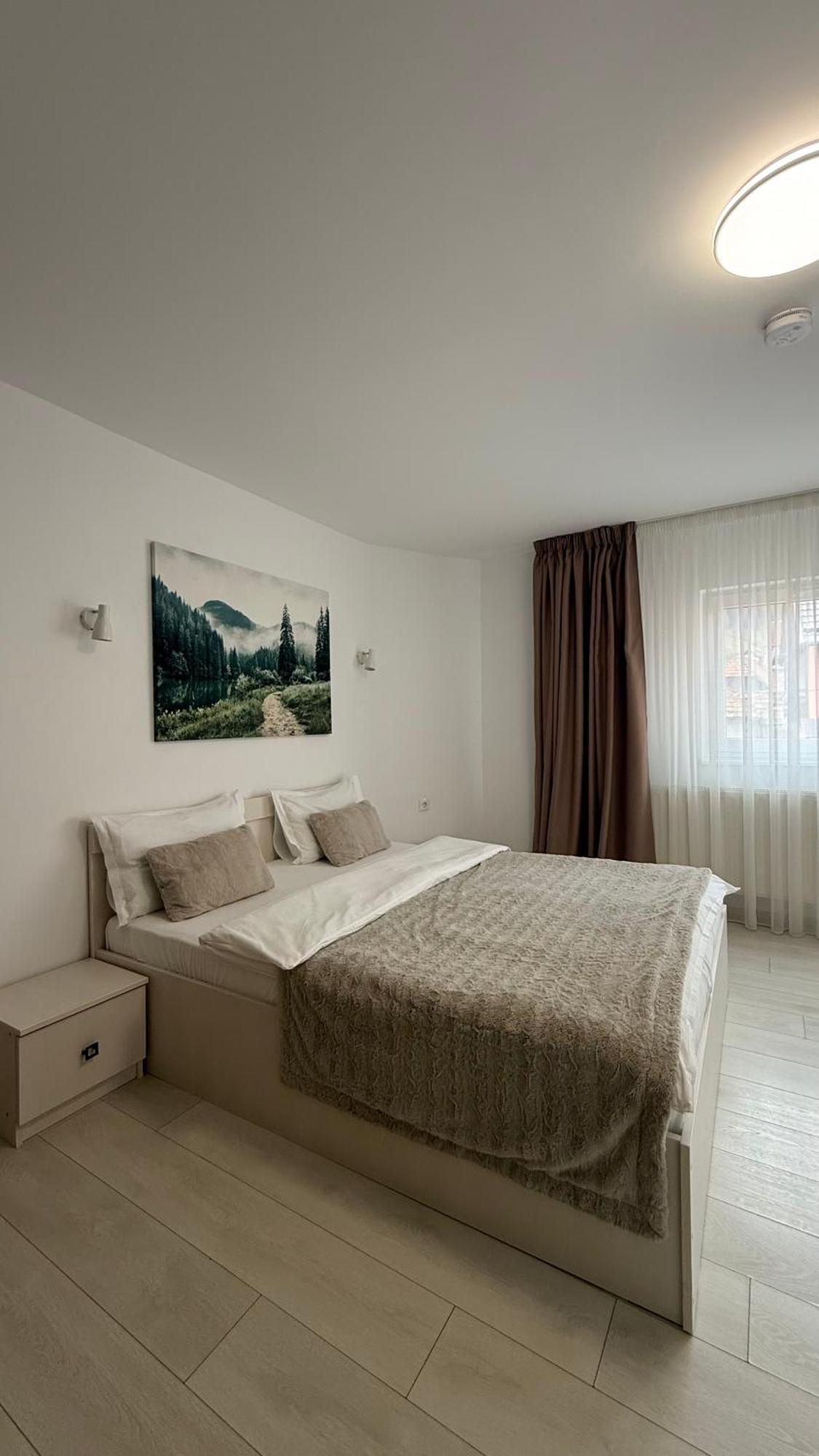 Casa Mia Hotel Moeciu De Sus Bagian luar foto