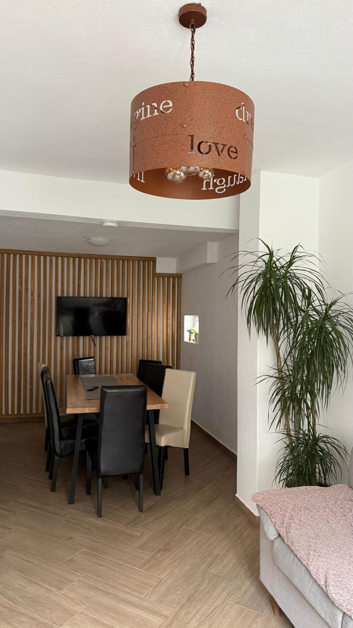 Casa Mia Hotel Moeciu De Sus Bagian luar foto